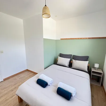 Maison Entiere Jacuzzi Reception Ouverte 7 7j Et 24 24h Ambares-et-Lagrave