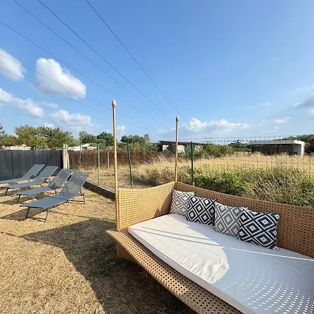 Maison Entiere Jacuzzi Reception Ouverte 7 7j Et 24 24h *