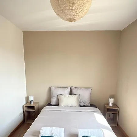 Maison Entiere Jacuzzi Reception Ouverte 7 7j Et 24 24h 펜션