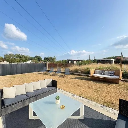 Maison Entiere Jacuzzi Reception Ouverte 7 7j Et 24 24h Ferienhaus Ambares-et-Lagrave