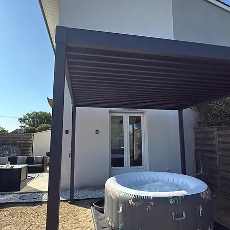 Maison Entiere Jacuzzi Reception Ouverte 7 7j Et 24 24h Ambares-et-Lagrave