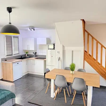 Maison Entiere Jacuzzi Reception Ouverte 7 7j Et 24 24h * Ambares-et-Lagrave