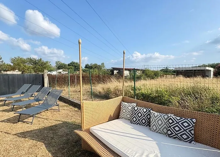 Maison Entiere Jacuzzi Reception Ouverte 7 7j Et 24 24h *