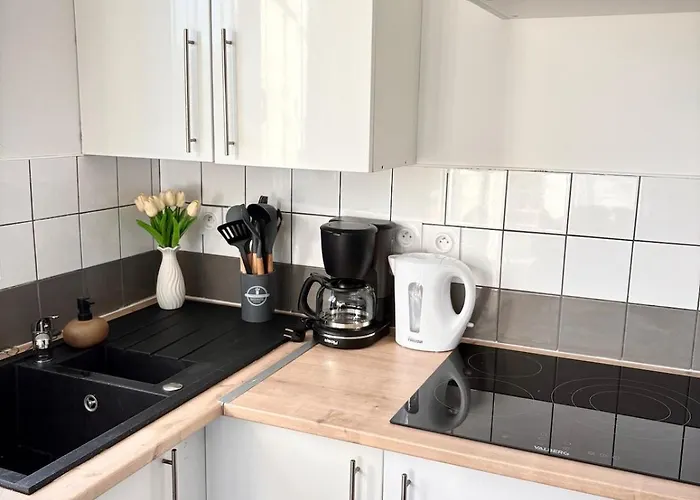 Maison Entiere Jacuzzi Reception Ouverte 7 7j Et 24 24h * Ambares-et-Lagrave