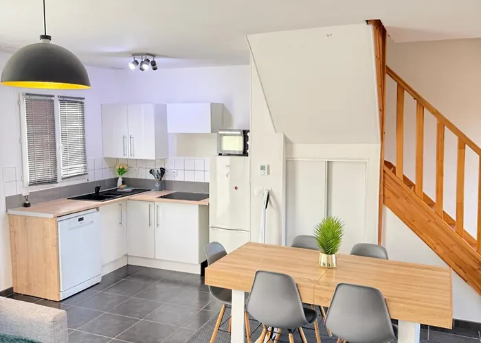 Maison Entiere Jacuzzi Reception Ouverte 7 7j Et 24 24h * Ambares-et-Lagrave