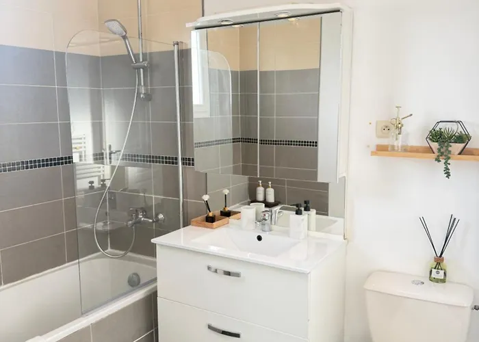 Maison Entiere Jacuzzi Reception Ouverte 7 7j Et 24 24h *